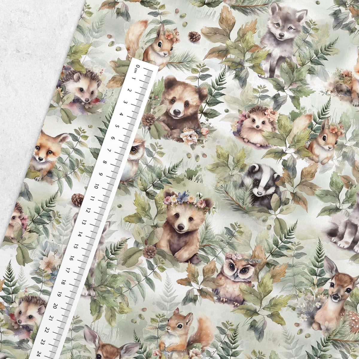 French Terry süße Waldbabys grün allover